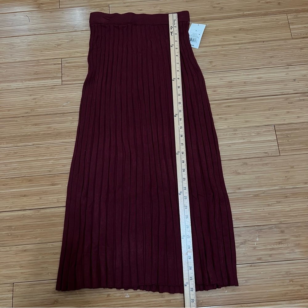 NWT a new day Ribbed Midi Skirt - Burgundy S - Picture 2 of 5